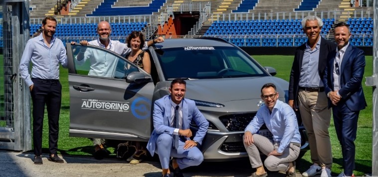 “Con il blu nel cuore”: Autotorino è Automotive Premium Partner del Como 1907 per il campionato 2022/2023